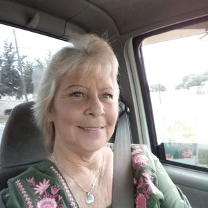 Meet your Posher, Pam